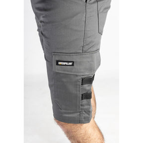 Shorts Tracker Cinza Escuro